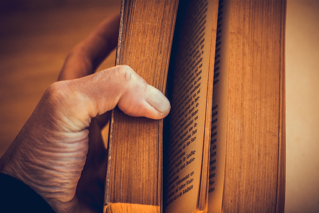 Reading the Story of Nature – The Art of Tracking